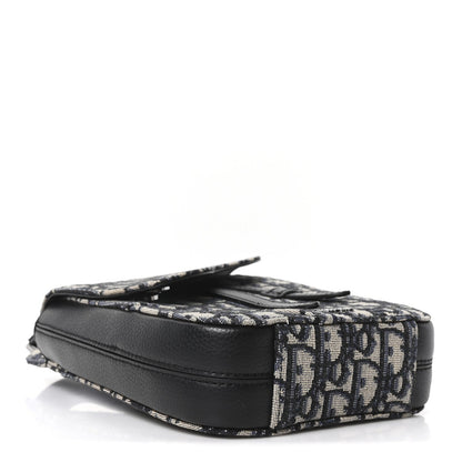 Grained Calfskin Oblique Saddle Vertical Messenger Pouch Beige Black
