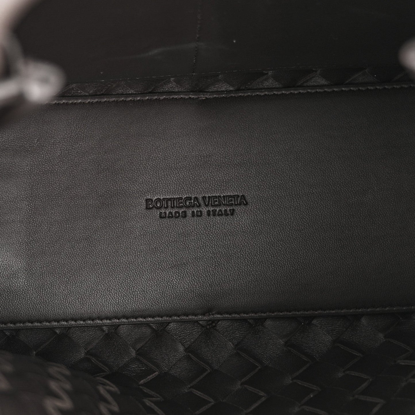 Nappa Intrecciato Medium Andiamo Shoulder Bag Fondant