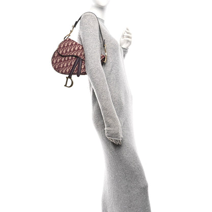 Oblique Saddle Bag Burgundy