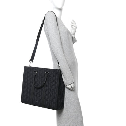 Oblique Grained Calfskin East West Tote Black
