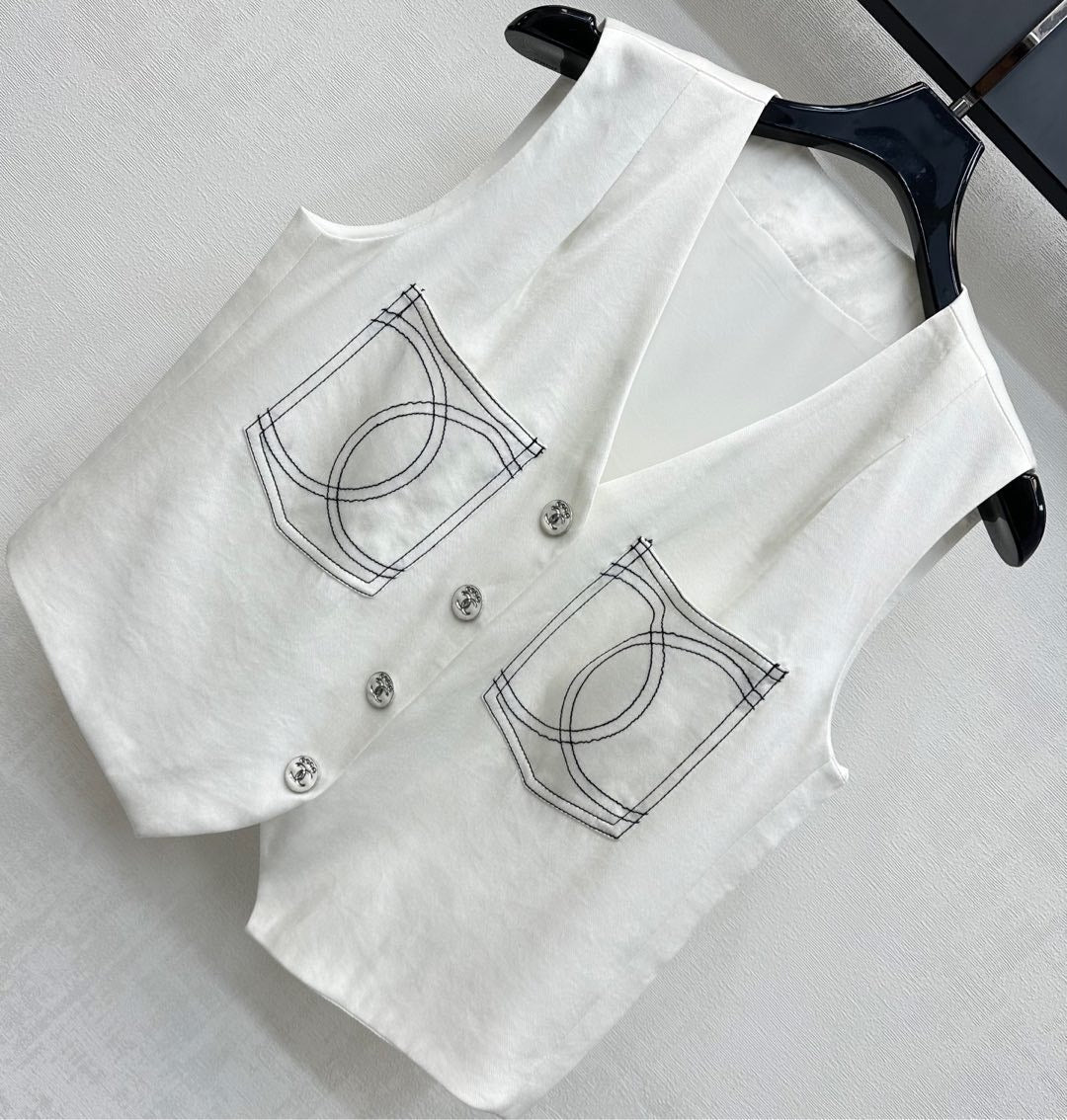 CHANEL SLEEVELESS BUTTONED BLAZER 274758