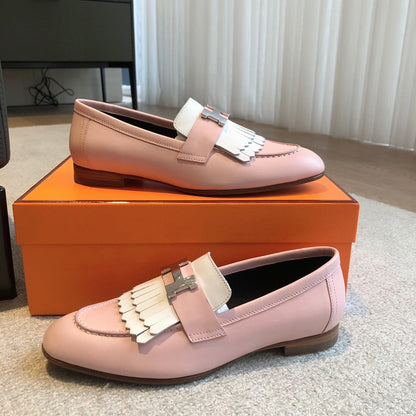 Royal Loafer Pink Mix White Calfskin With Fringe Detail And Silver Signature Buckle 509418