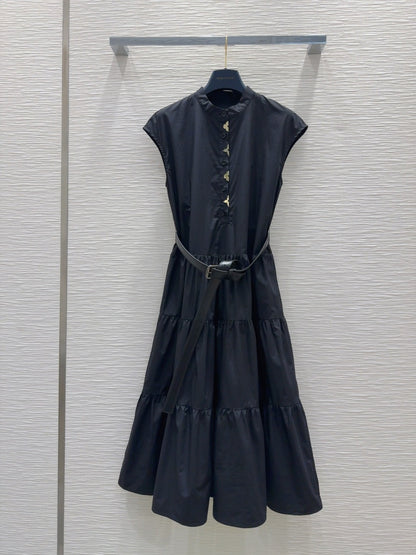 LV 25 Simple Elegant Vest Dress Black White Cotton