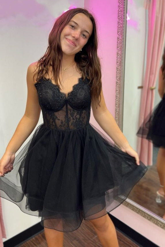 V Neck Black Beaded A-line Short Tulle Homecoming Dress