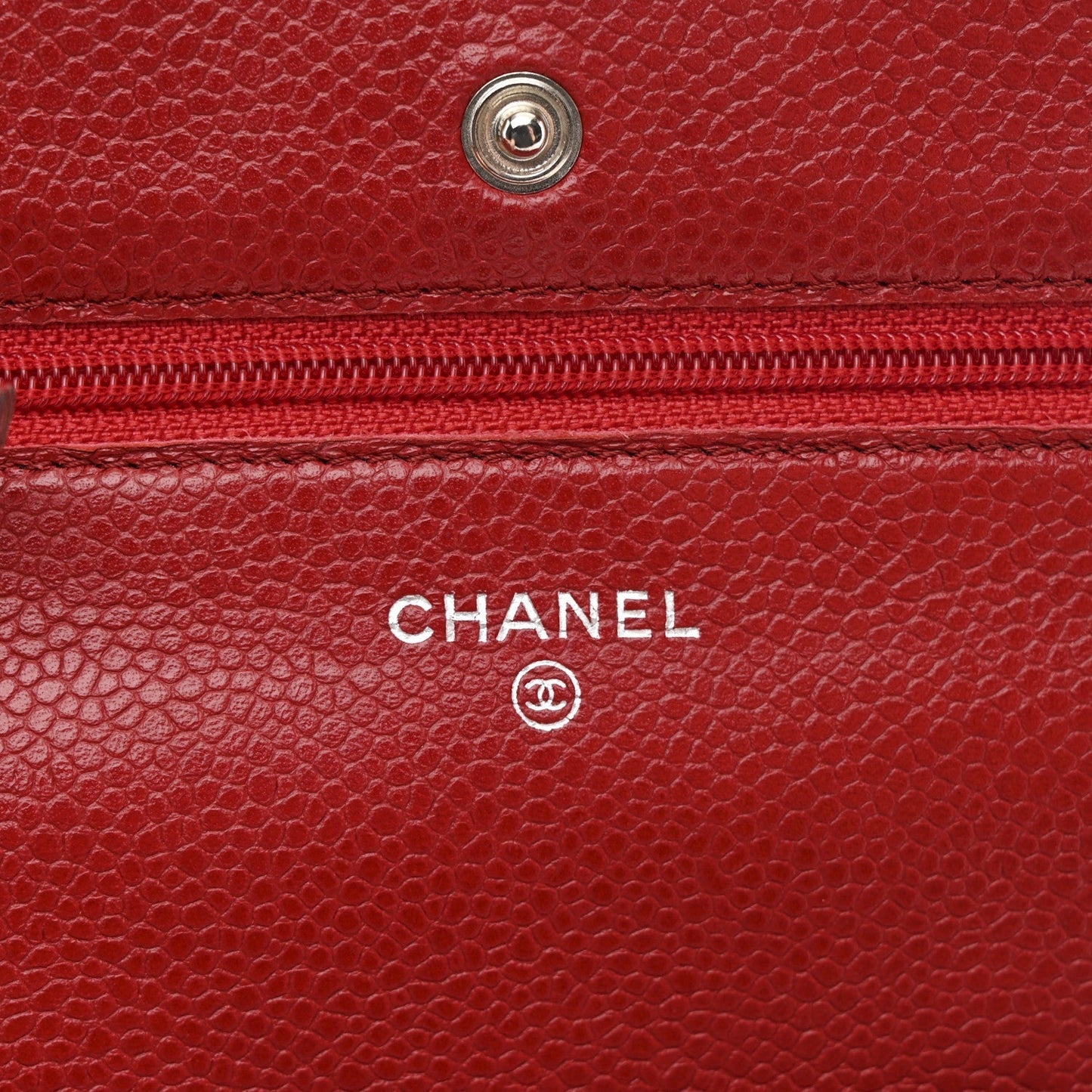 Caviar Quilted Wallet on Chain WOC Red