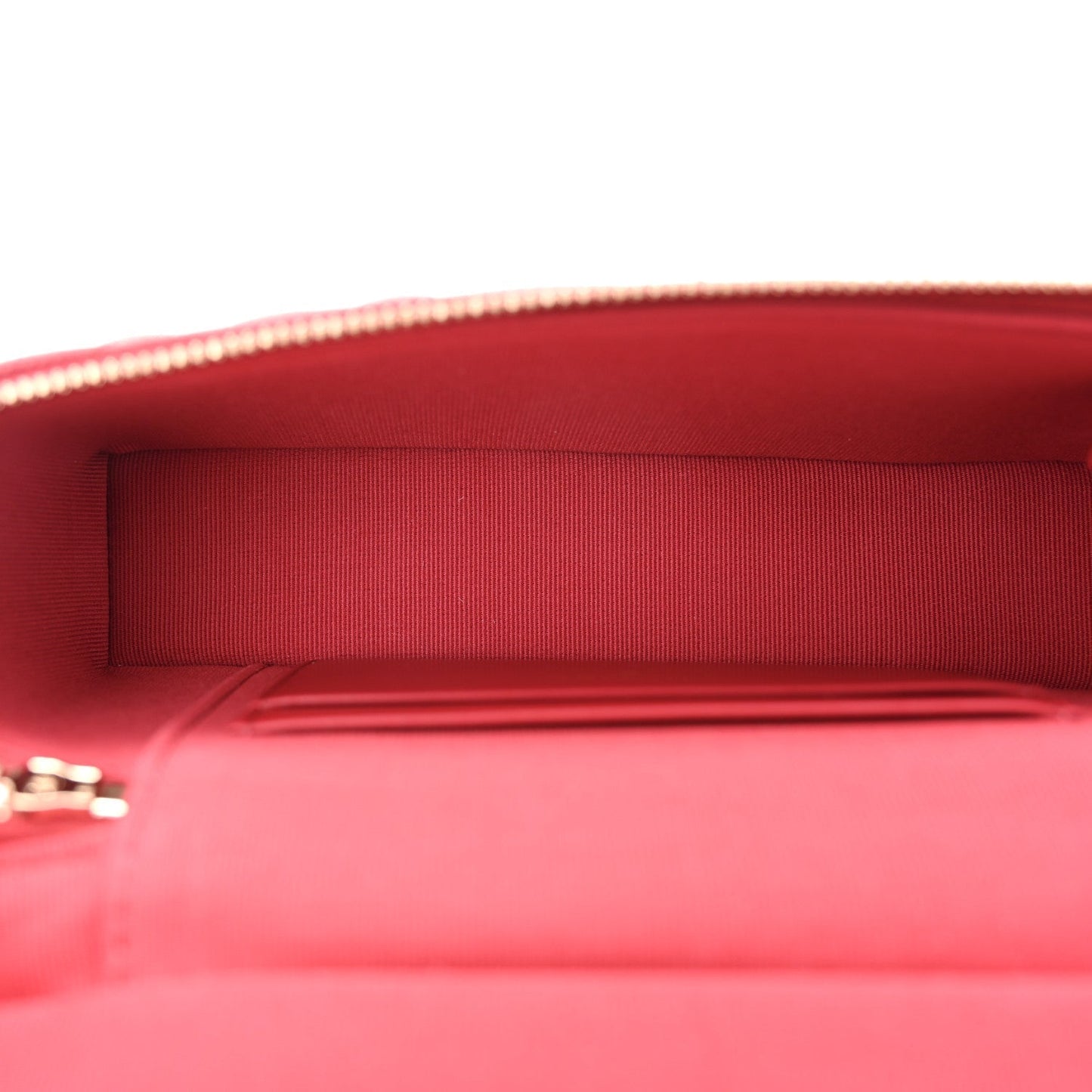 Caviar Quilted Top Handle Slim Vanity With Chain Red
