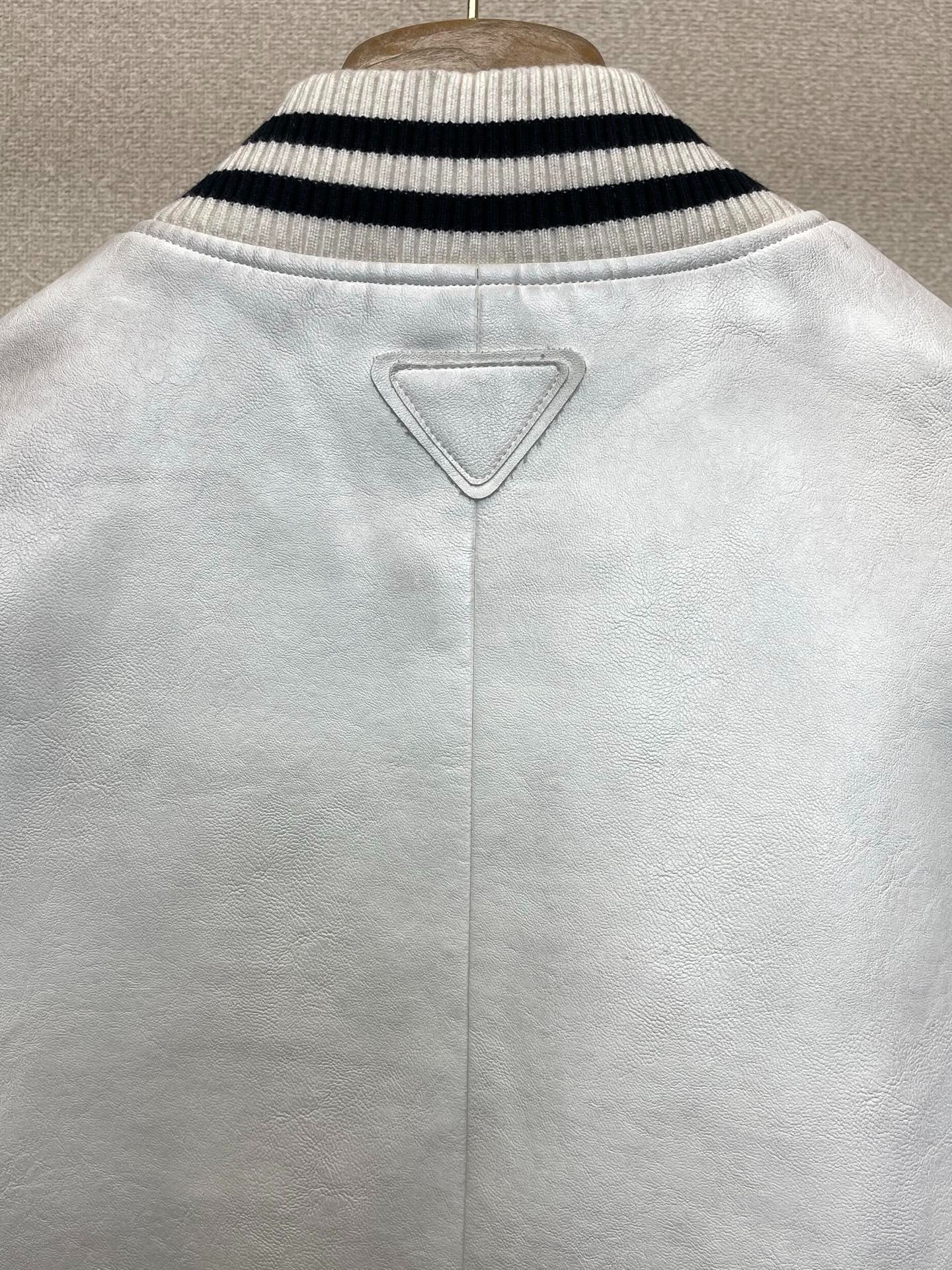 PRADA 25S LEATHER JACKET 418