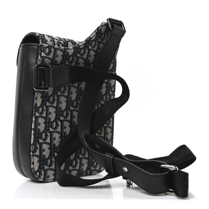 Grained Calfskin Oblique Saddle Vertical Messenger Pouch Beige Black