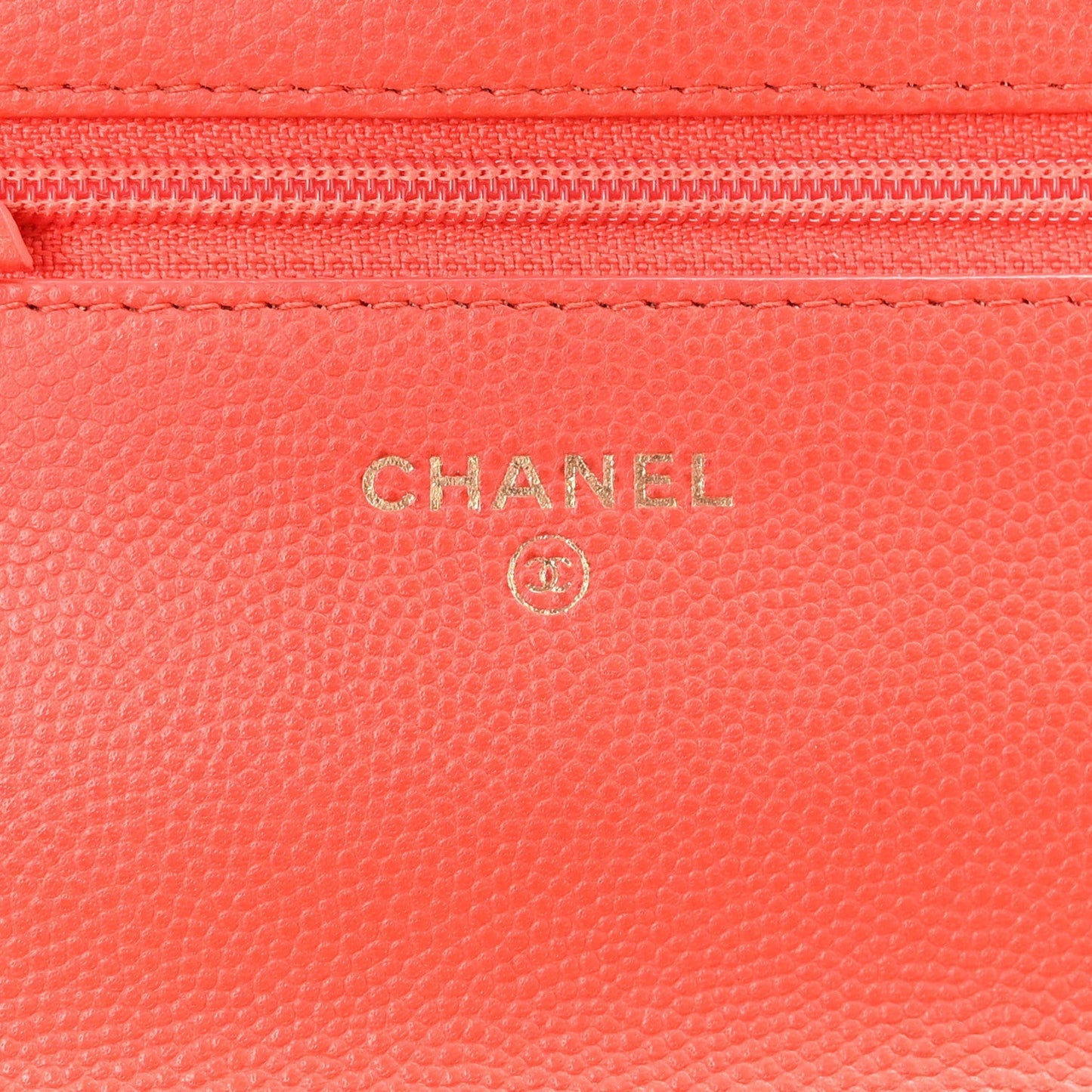 Caviar Quilted Wallet On Chain WOC Red