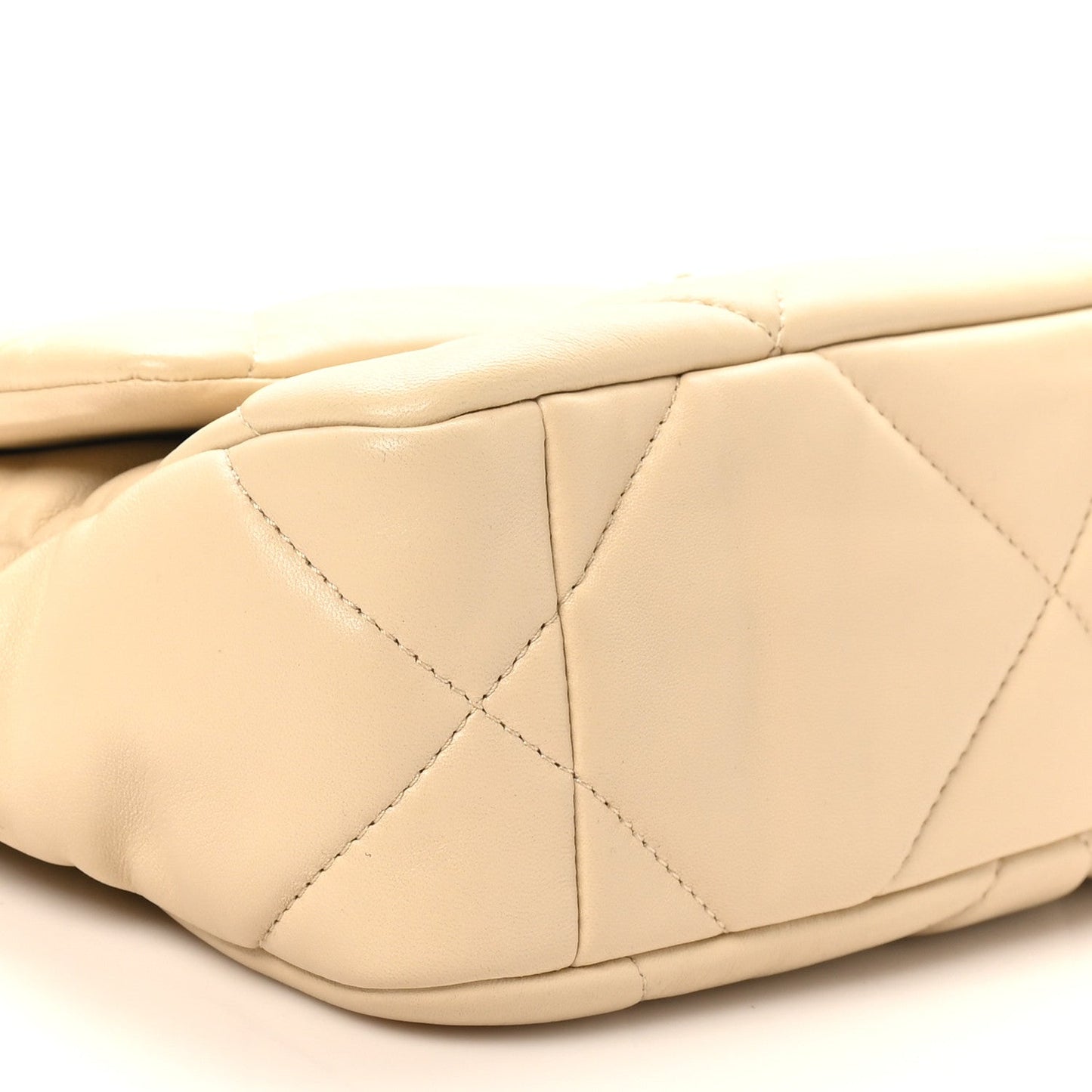 Lambskin Quilted Medium Chanel 19 Flap Beige