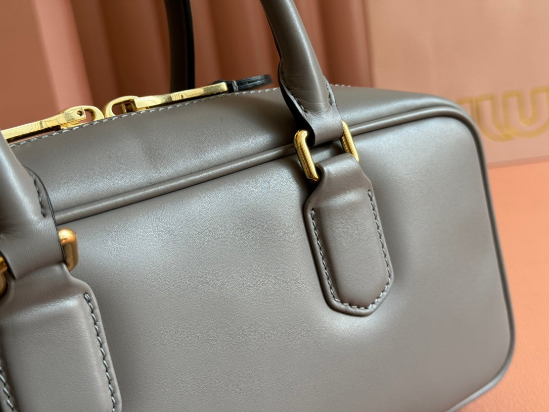 Miu Arcadie 27 Grey Leather 231050