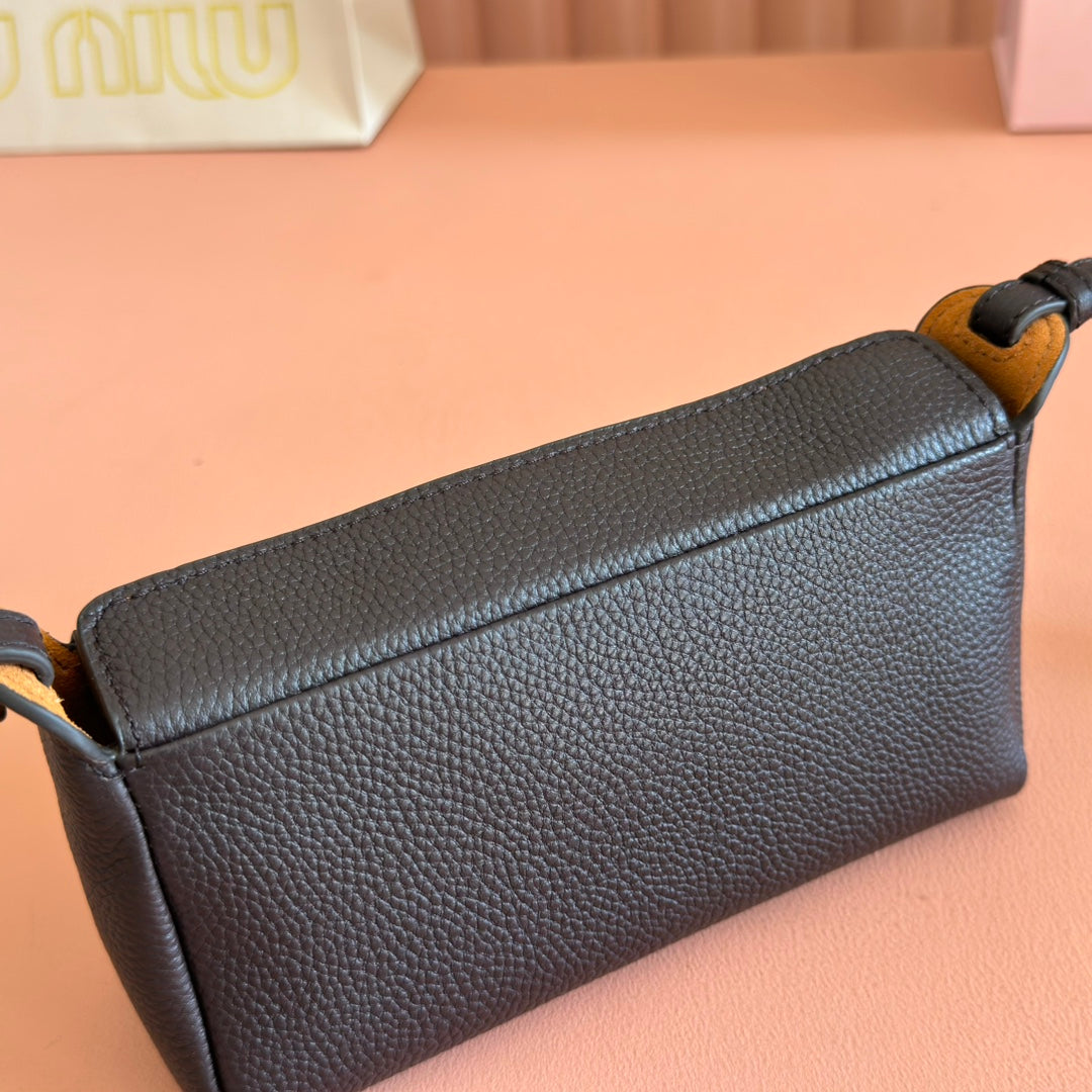 Miu Japan Pop-up Crossbody Bag 18cm Black Cowhide
