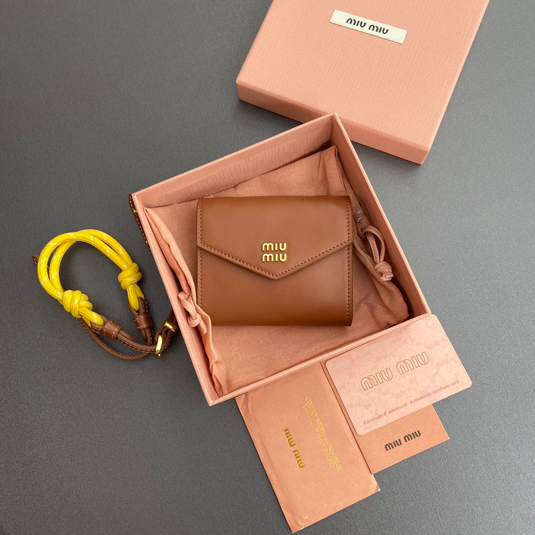 Miu Logo Wallet On A Chain 10.5 Lettering Cognac Calfskin 240404