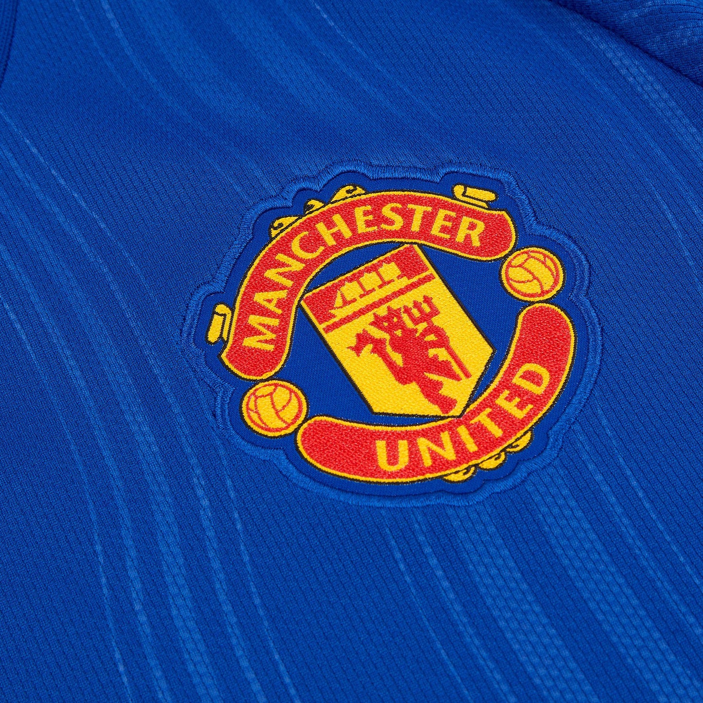 Away 26/27 Kids Shirt Kit
